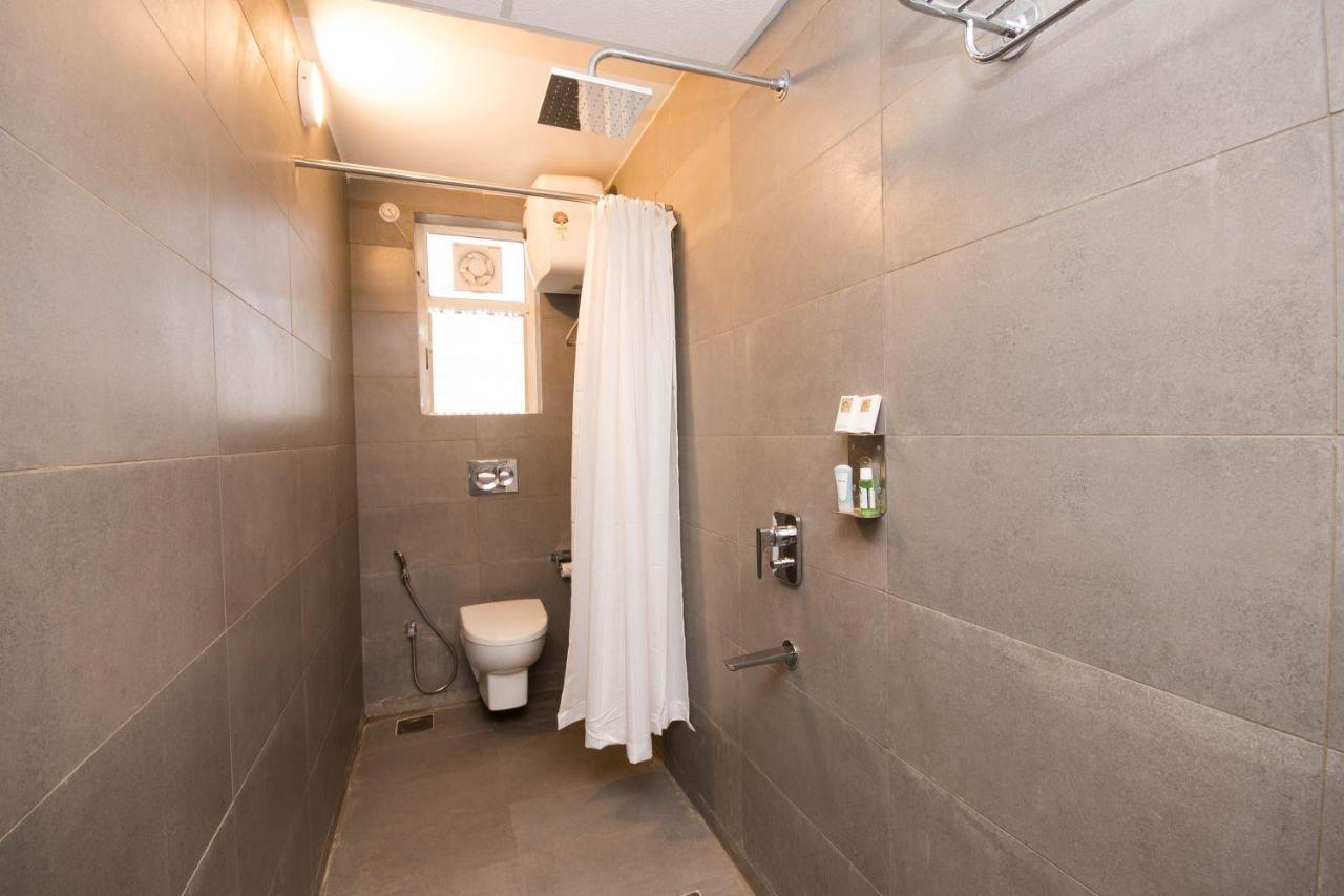 Hotel Vemara 帕纳吉 外观 照片