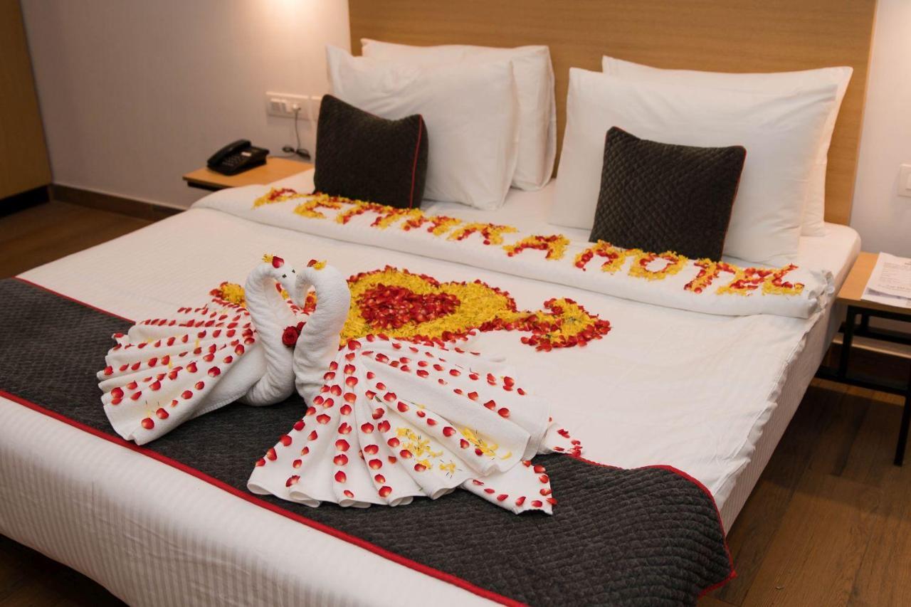 Hotel Vemara 帕纳吉 外观 照片